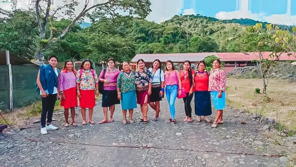 La prefectura de Pastaza inició el proyecto de  “Renovación y empoderamiento de la cerámica Achuar”, con la finalidad de rescatar las técnicas alfareras ancestrales.