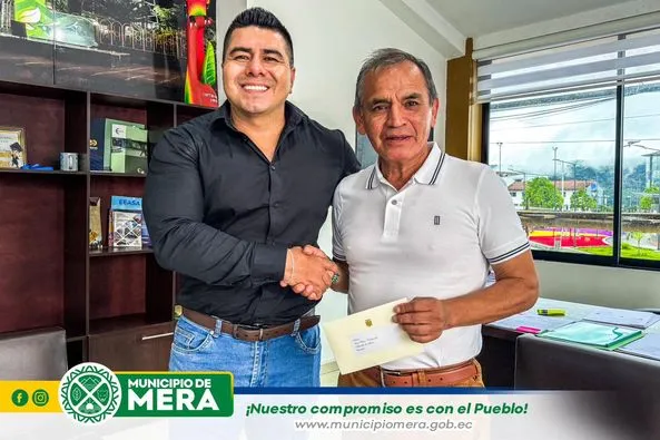 El alcalde Gustavo Silva, recibió en su despacho al Gobernador de Pastaza, Rolando Ramos